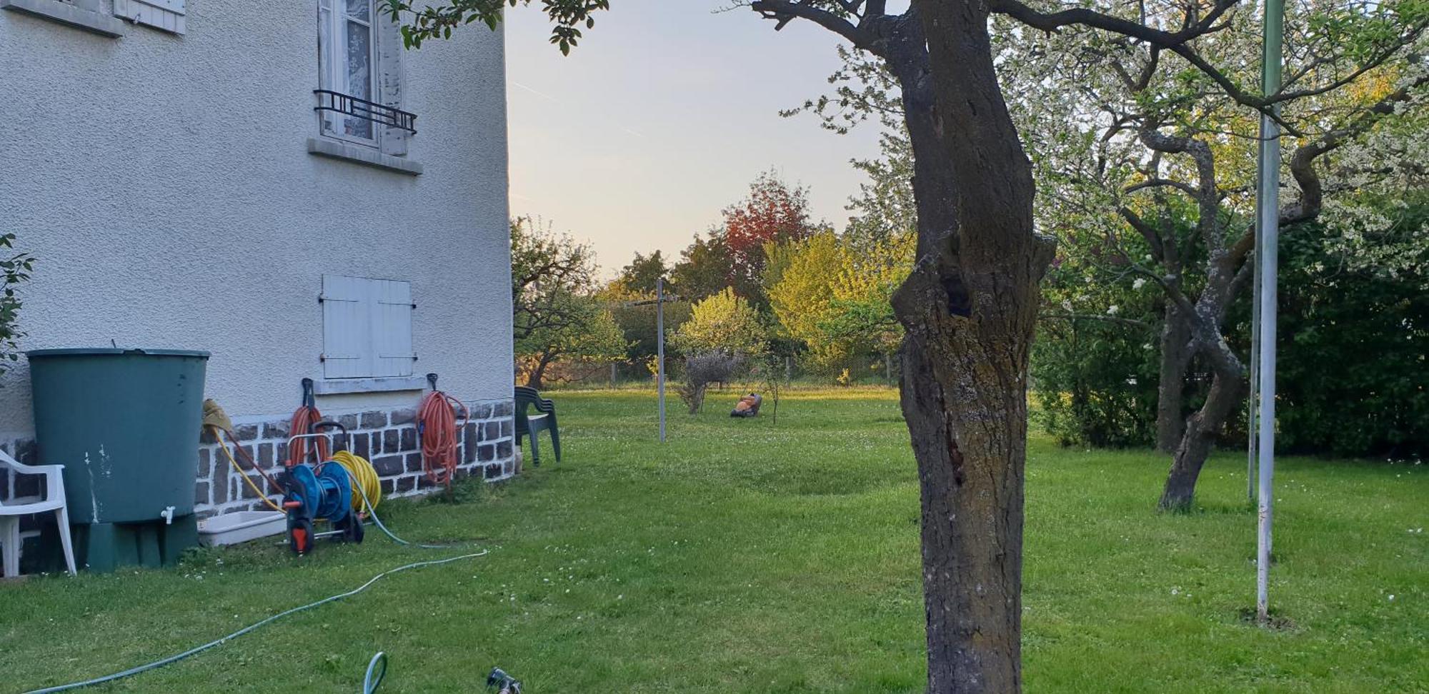 Les Chambres Chez David Riom Buitenkant foto